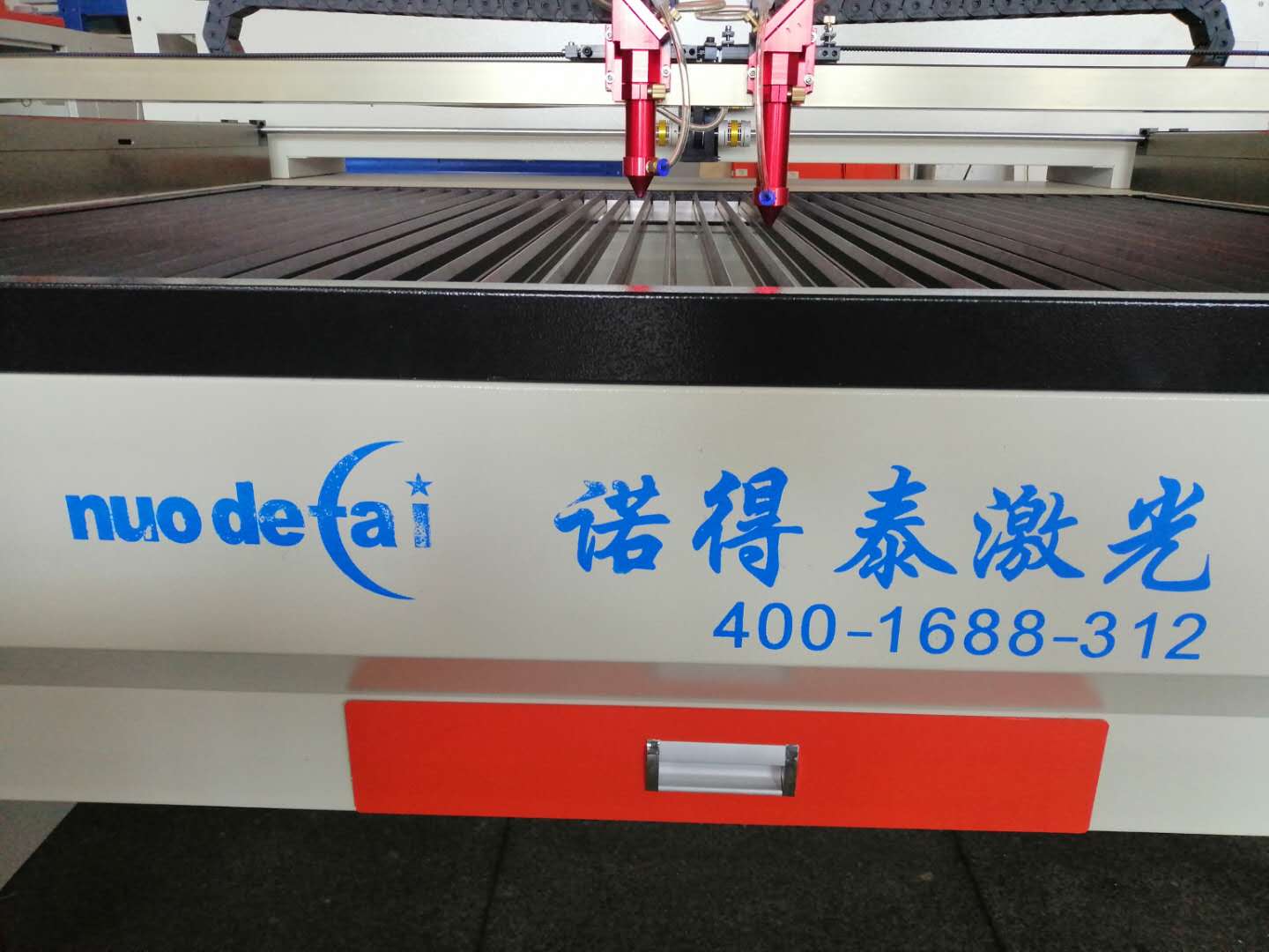 門牌標識行業(yè)激光切割機優(yōu)勢體現(xiàn)在哪些方面？